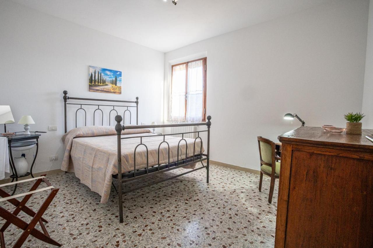 Ferienwohnung L' Antica Oliviera D'Orcia San Quirico dʼOrcia Exterior foto